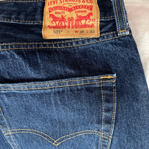 Levi’s original 501 35/32 - Picture 2 of 3